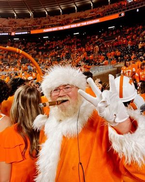 Image post by @barstooltenn on Instagram