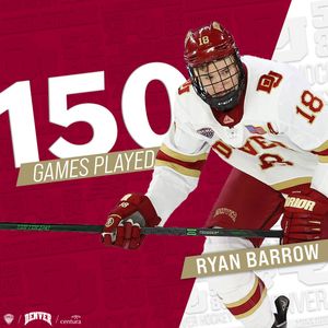 Image post by @du_hockey on Instagram