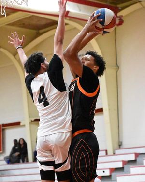 Image post by @piratesaba on Instagram