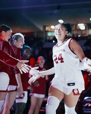 Image post by @ou_wbball on Instagram