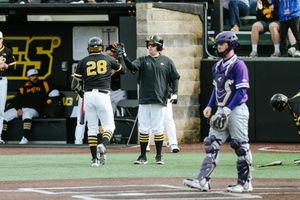 Image post by @UIBaseball on Twitter
