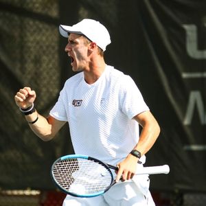 Image post by @vcumtennis on Instagram