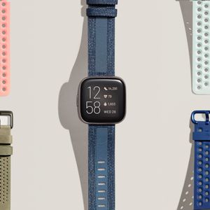 Image post by @fitbit on Instagram