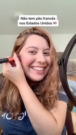 Video post by @brunaguedesoli on Facebook