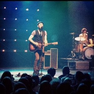 Image post by @thewarfield on Instagram