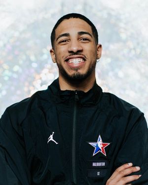 Image post by @nbaallstar on Instagram