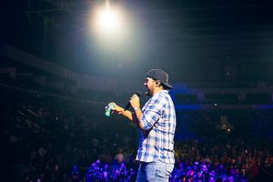 Image post by @lukebryan on Instagram
