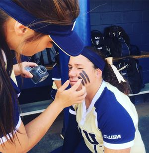 Image post by @fiusoftball on Instagram