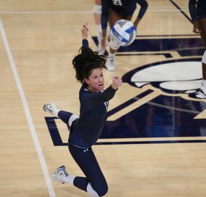 Image post by @yalevolleyball on Instagram