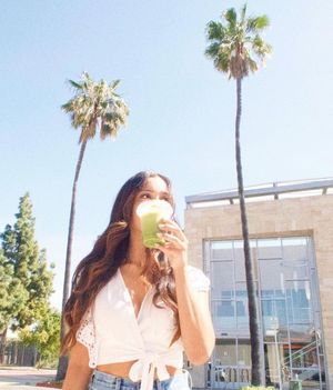 Image post by @drinkfreshblends on Facebook