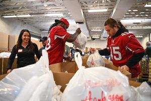 Image post by @azcardsinthecommunity on Instagram
