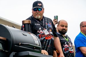 Image post by @nascaratcota on Instagram