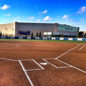 Image post by @hofstrasoftball on Instagram