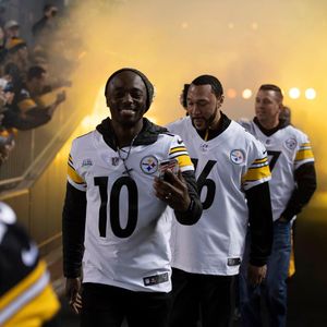 Image post by @lossteelers on Instagram