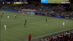 Image post by @nwsl on Twitter