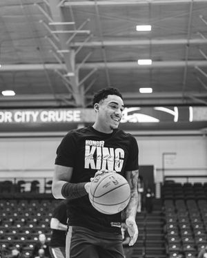 Image post by @motorcitycruise on Instagram