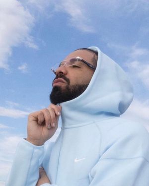 Image post by @nikesportswear on Instagram