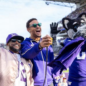 Image post by @uwathletics on Instagram
