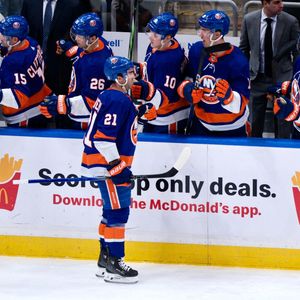 Image post by @nyislanders on Instagram