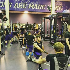 Image post by @uw_baseball on Instagram
