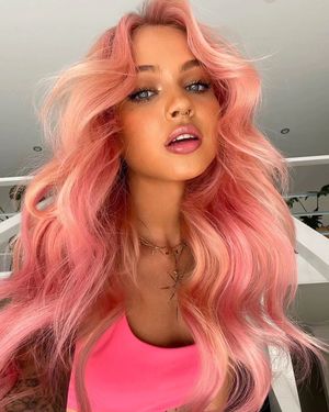 Image post by @behindthechair_com on Instagram