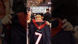 Video post by @fanatics on YouTube