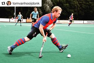 Image post by @stxfieldhockey on Instagram