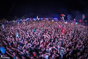 Image post by @nocturnalwland on Instagram