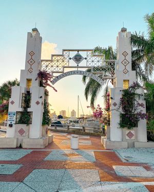 Image post by @visitsarasotacounty on Instagram