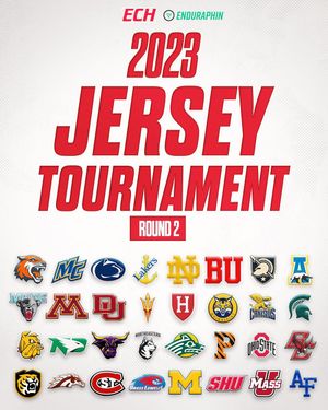 Image post by @everythingcollegehockey on Instagram