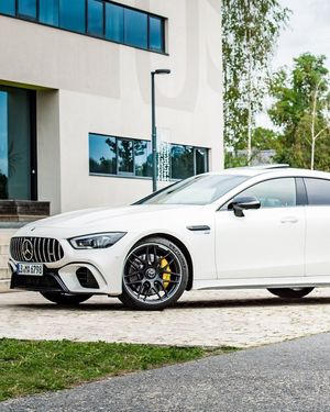 Image post by @mercedesamg on Instagram
