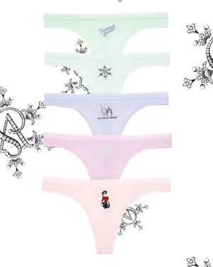 Image post by @victoriassecret on Instagram