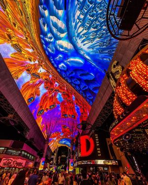 Image post by @fremontstreet on Instagram