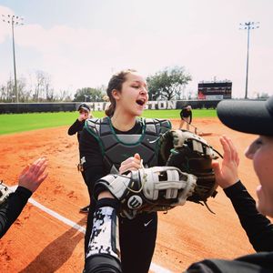 Image post by @dartmouthsoftball on Instagram