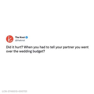 Image post by @theknot on Instagram