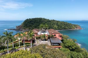 Image post by @christiesrealestate on Instagram