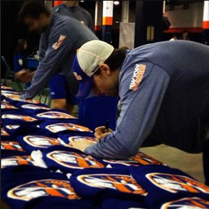 Image post by @nyislanders on Instagram