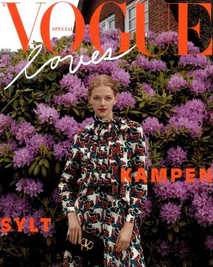 Image post by @maisonvalentino on Instagram
