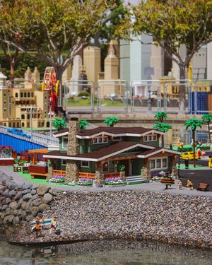 Image post by @legolandcalifornia on Instagram