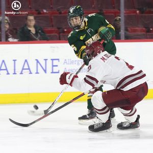 Image post by @uvmmhockey on Instagram