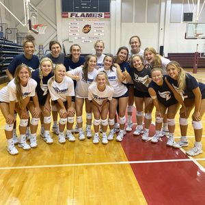 Image post by @leeuvolleyball on Instagram