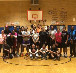 Image post by @ladieswhohoop on Instagram