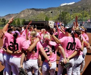 Image post by @wsusoftball on Instagram