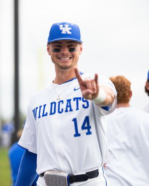 Image post by @UKBaseball on Twitter