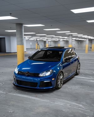Image post by @cucarclub on Instagram