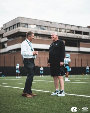 Image post by @UNCFootball on Twitter