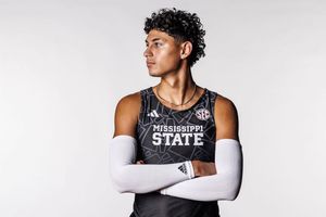 Image post by @sam3nav on Instagram