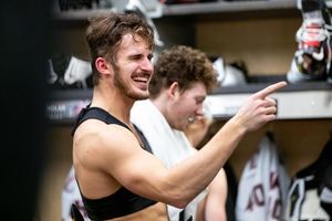 Image post by @omahahky on Instagram