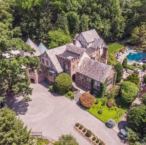 Image post by @christiesrealestate on Instagram