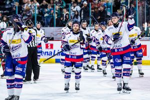 Image post by @dundeestars on Instagram